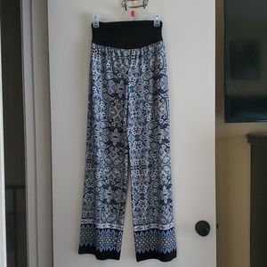 Wide leg pants